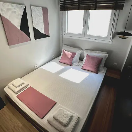 Comfy Den By Cozy Stories Apartment Alexandroupoli Exterior photo